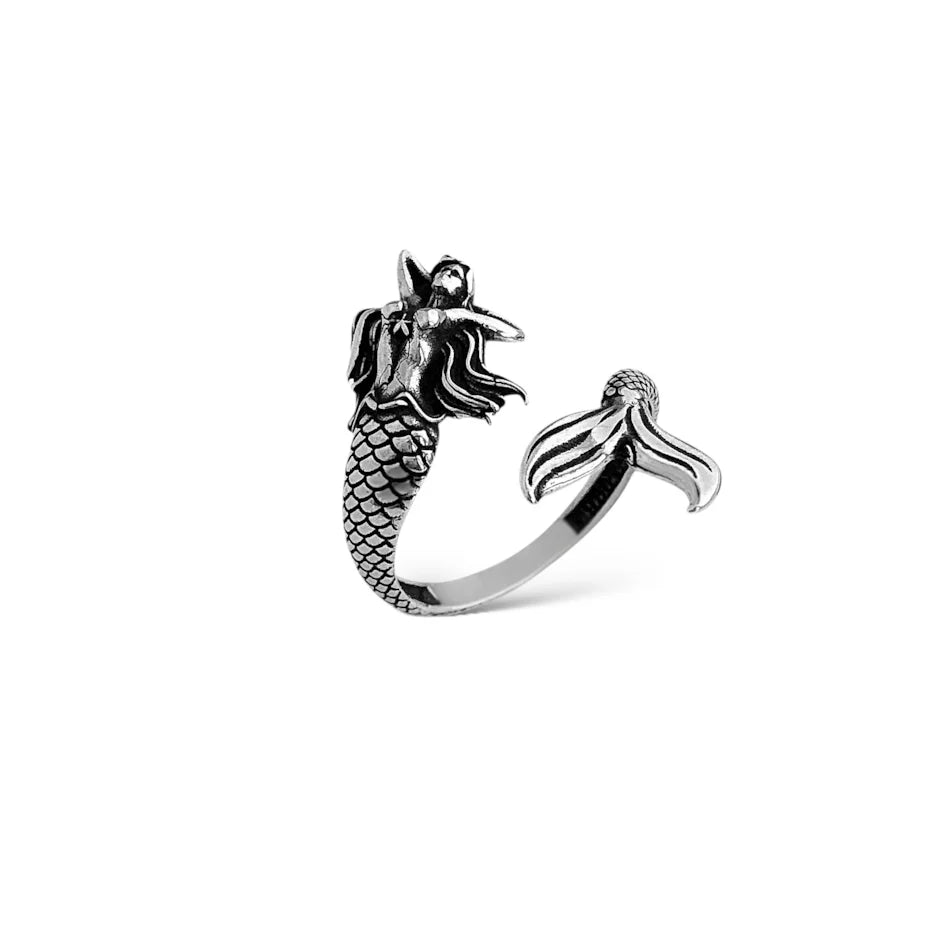 Queen of the Sea Tail Ring