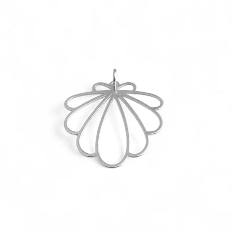 Echo Shell Pendant